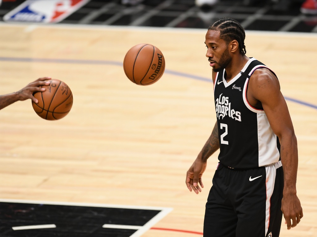 开场失准的伦纳德随后爆发连得8分，迅速拉开比分差距